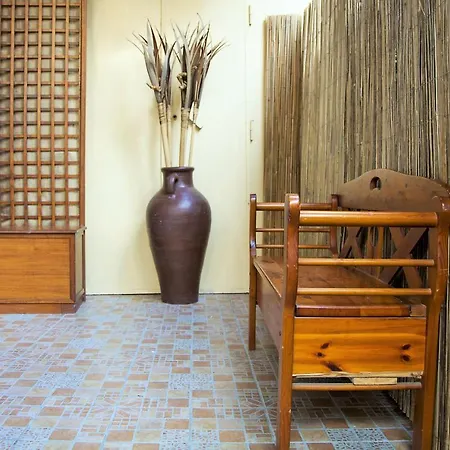 Apartment Le Casuzze Don Carlo Cucu *