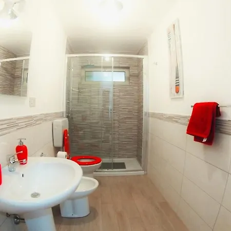 Apartment Le Casuzze Don Carlo Cucu Palermo